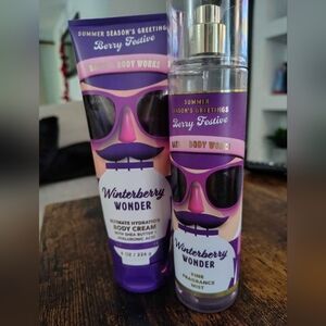 Bath & Body Works Winterberry Wonder Set - Purple and Pink